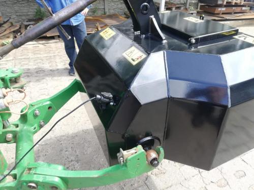 Balast 1800 kg tył